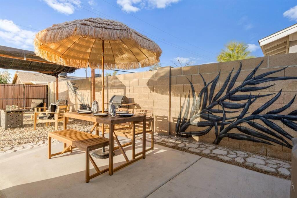 Modern Tempe Home With Heated Pool, Asu المظهر الخارجي الصورة